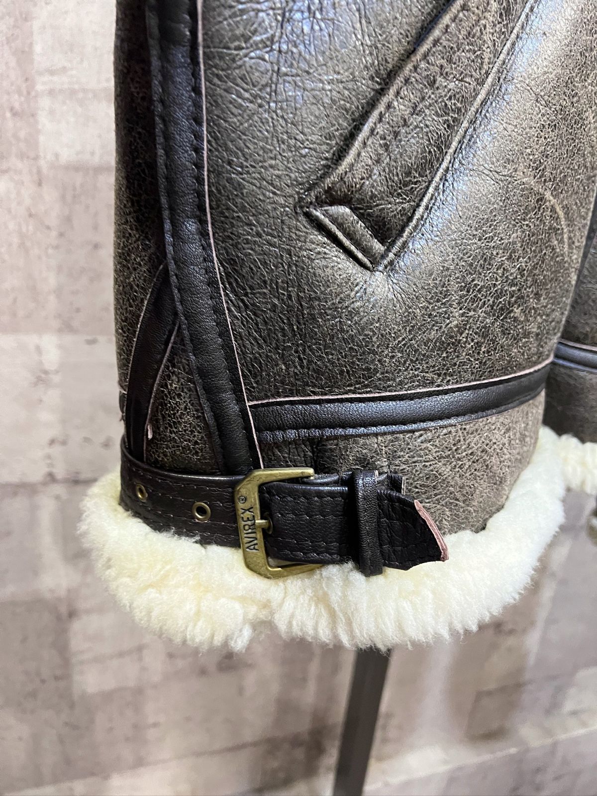 アヴィレックス