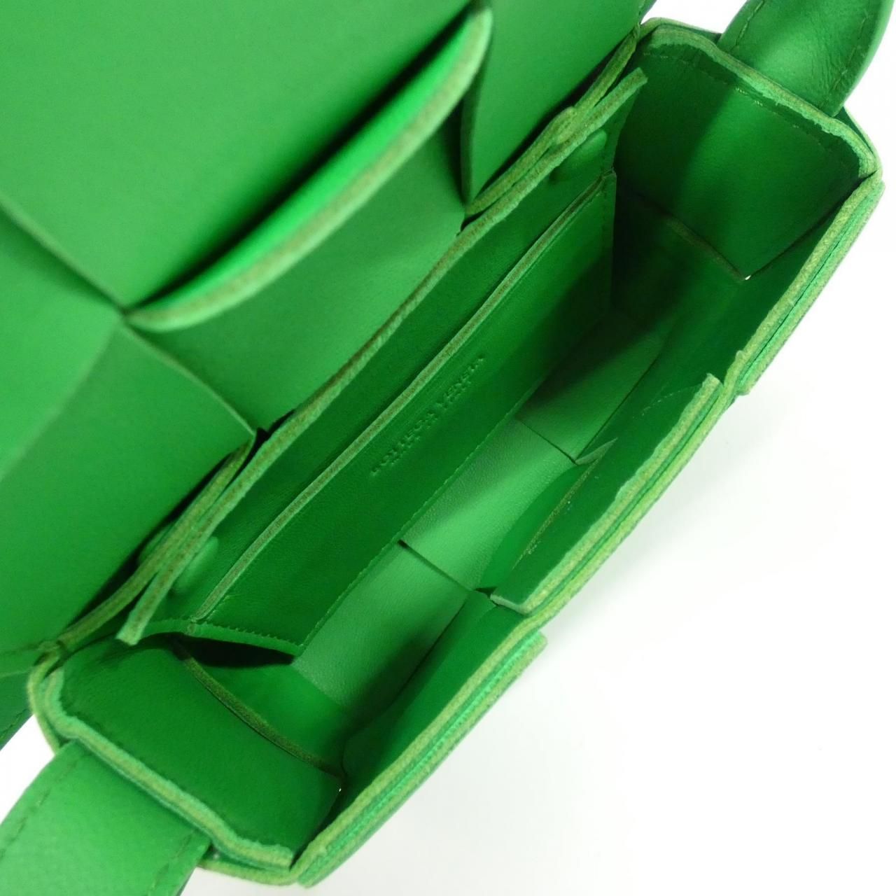 VMAY1 ショルダーバッグ