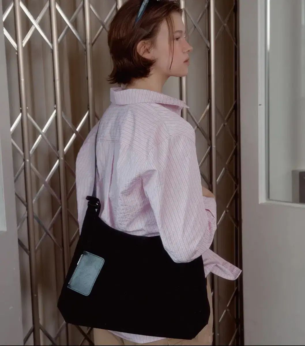 アノエティック スウェード HOBO BAG