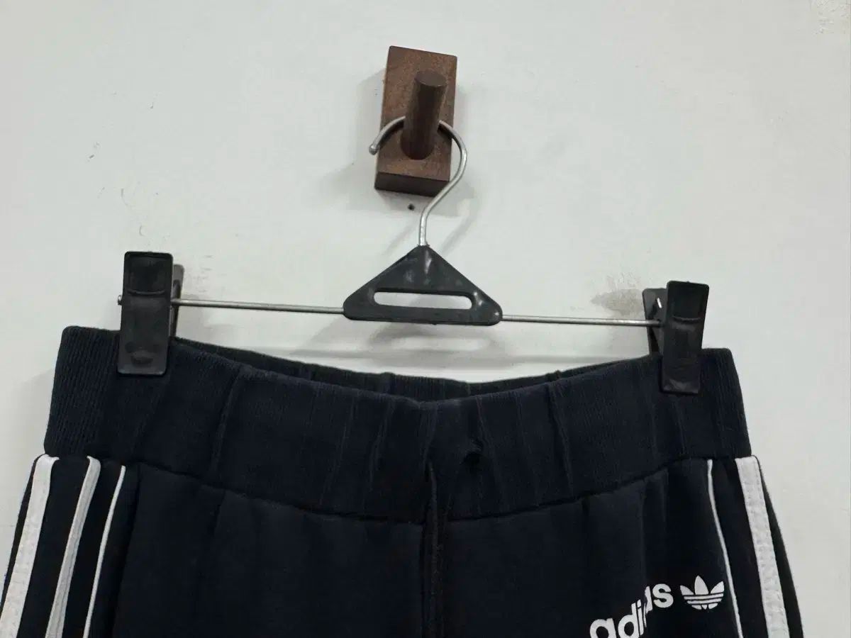 アディダス 90s レディース スクール ブーツカット パンツ DECORATOM_COM_BR