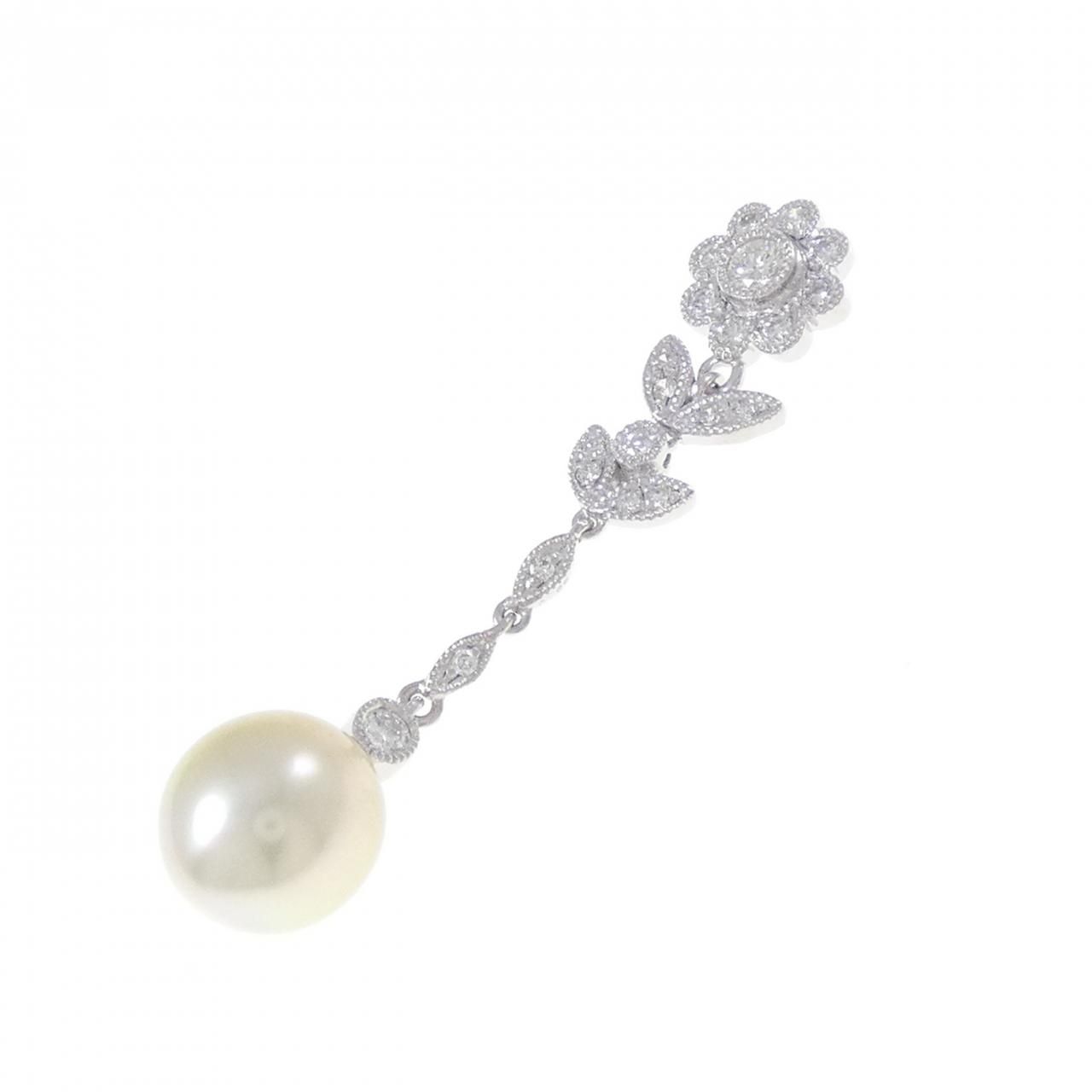 K 18 WG フラワー 白蝶パール ペンダント 10 5 mm