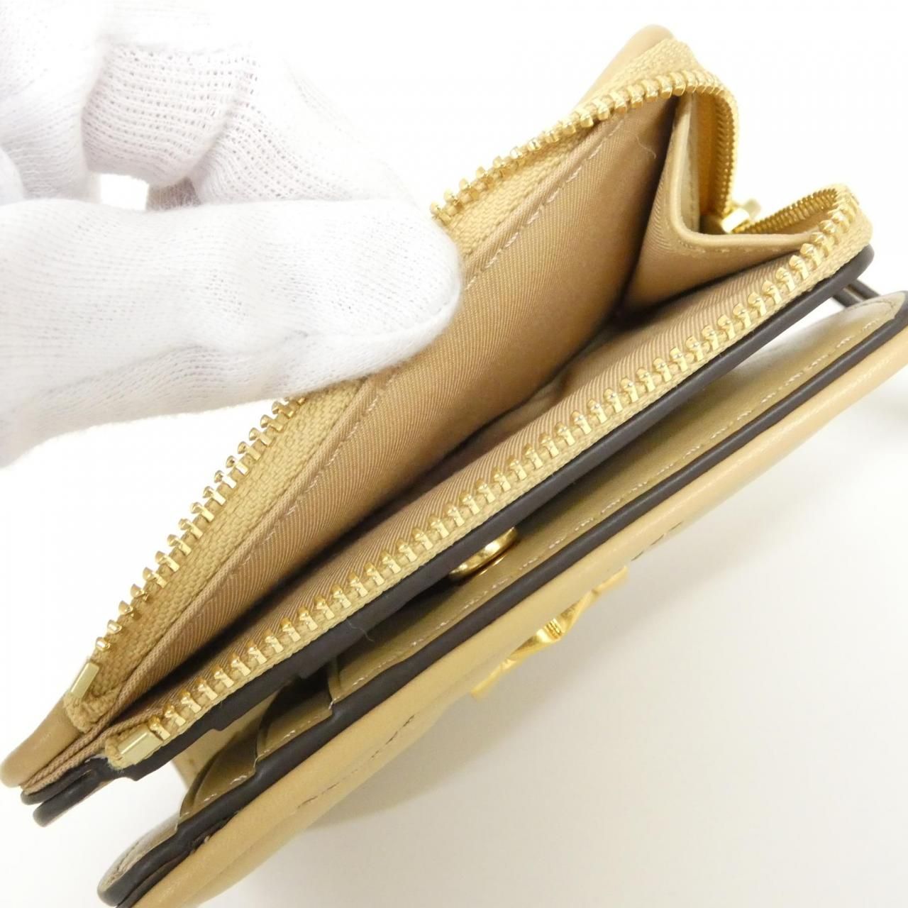 バイフォールド ウォレット