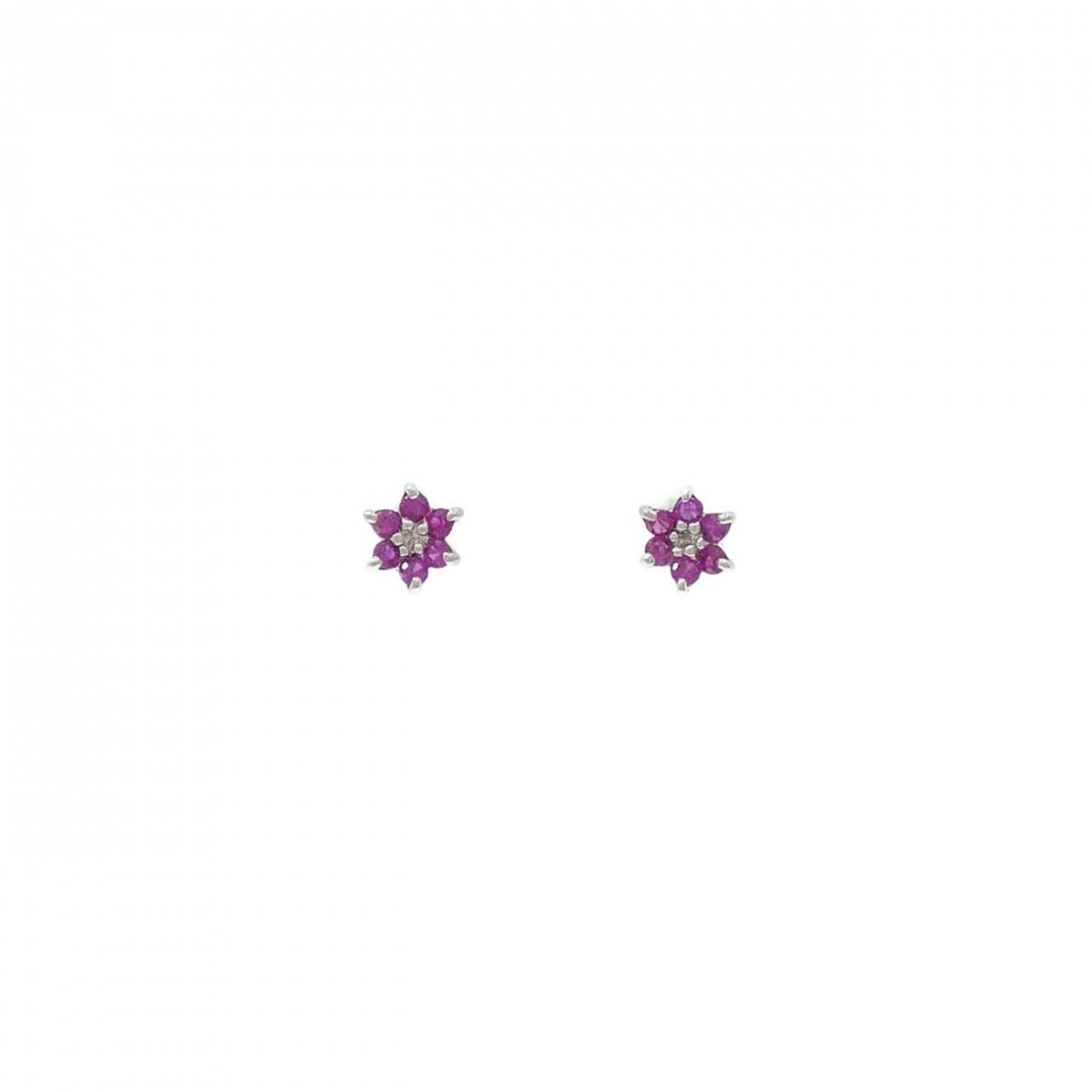 K18WG フラワー ルビー ピアス 0.20CT