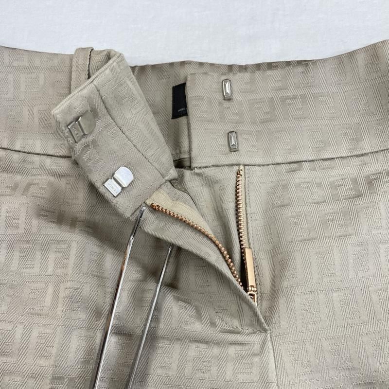 専用出品 ෆ˚* フェンディ ズッカ柄 イタリア製 ストレート ジップフライ パンツ