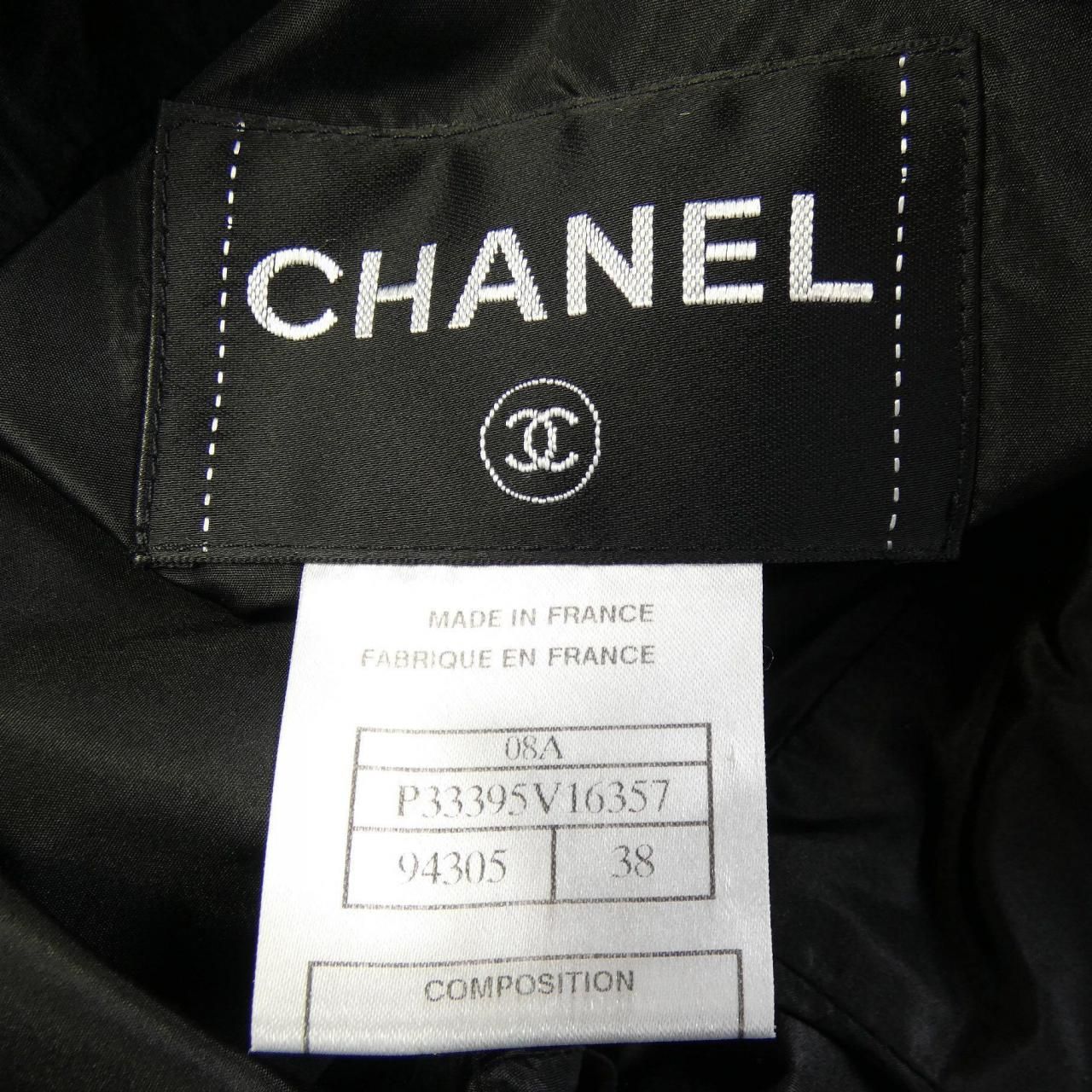 CHANEL P33395V16357