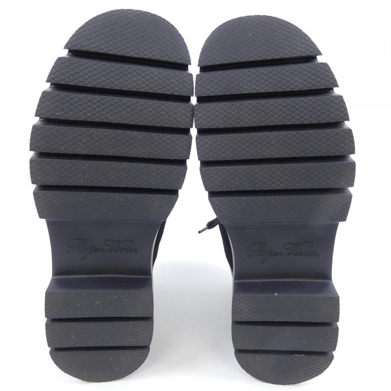 ロジェヴィヴィエ