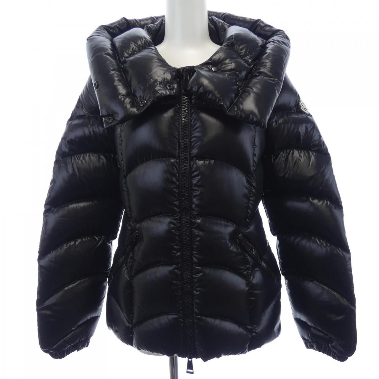 モンクレール MONCLER AKEBIA ダウンジャケット