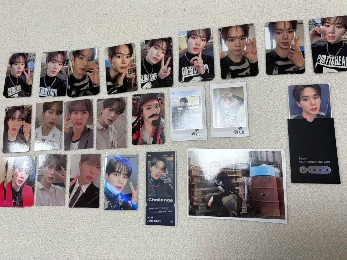キム・ジュンソン トレカ まとめ - メルカリ