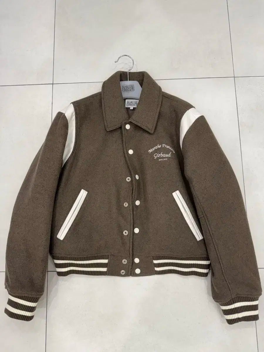 マリテフランソワジルボー スタジャン