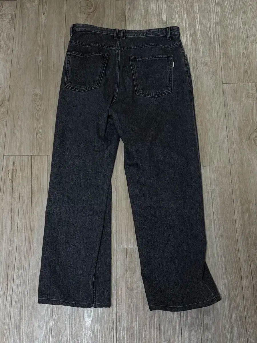 インザロウ 5 PK WIDE TAPERED DENIM PANTS