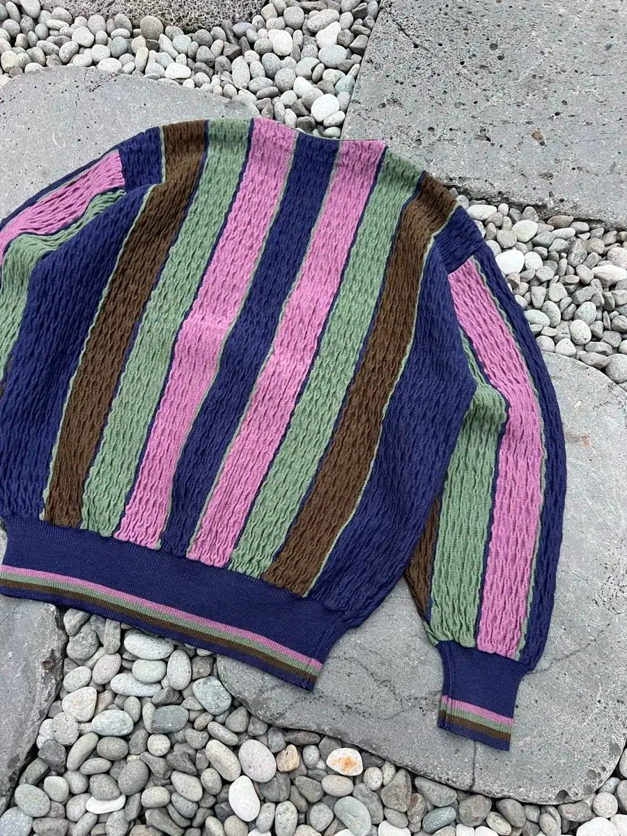 ストライプニットカーディガン