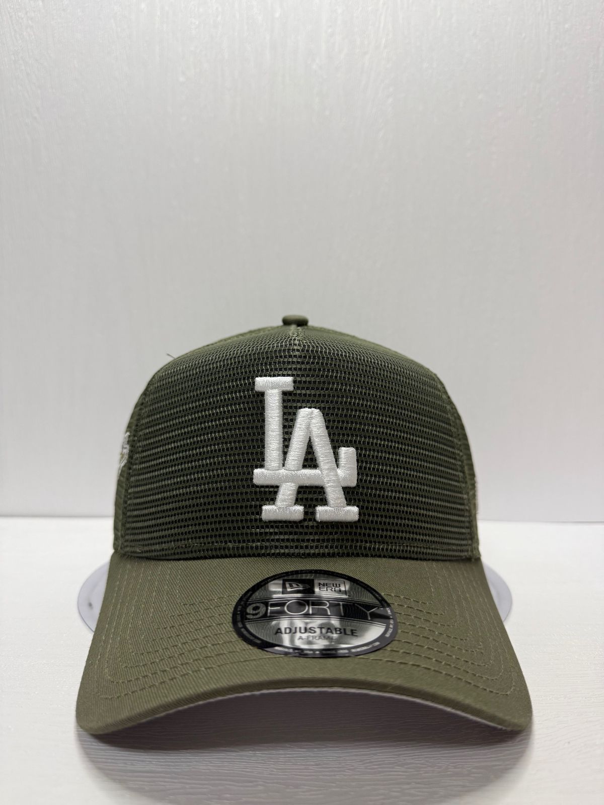 Newera ロサンゼルスドジャース ワールドシリーズ1988 9 forty A-FRAME スナップバックメッシュキャップ オリーブ