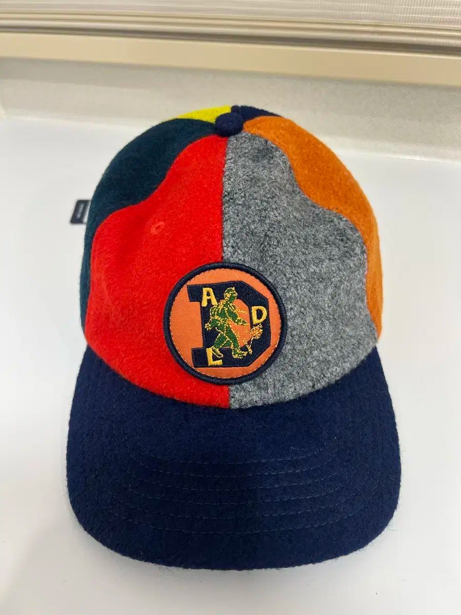 ドレイクス エメレオンドレ ベースボールキャップ Drakes Amie Leon Dore