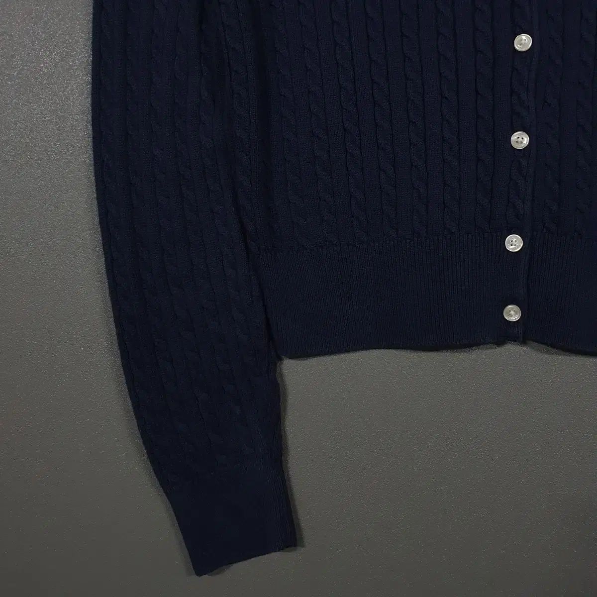 ポニー ケーブル編み