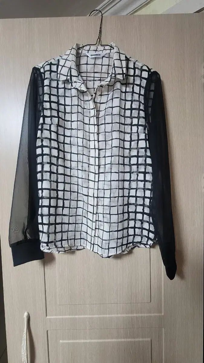 ジナ식스 CHECK パータン ブラック アンド 白 シフォン セットアップ 66size