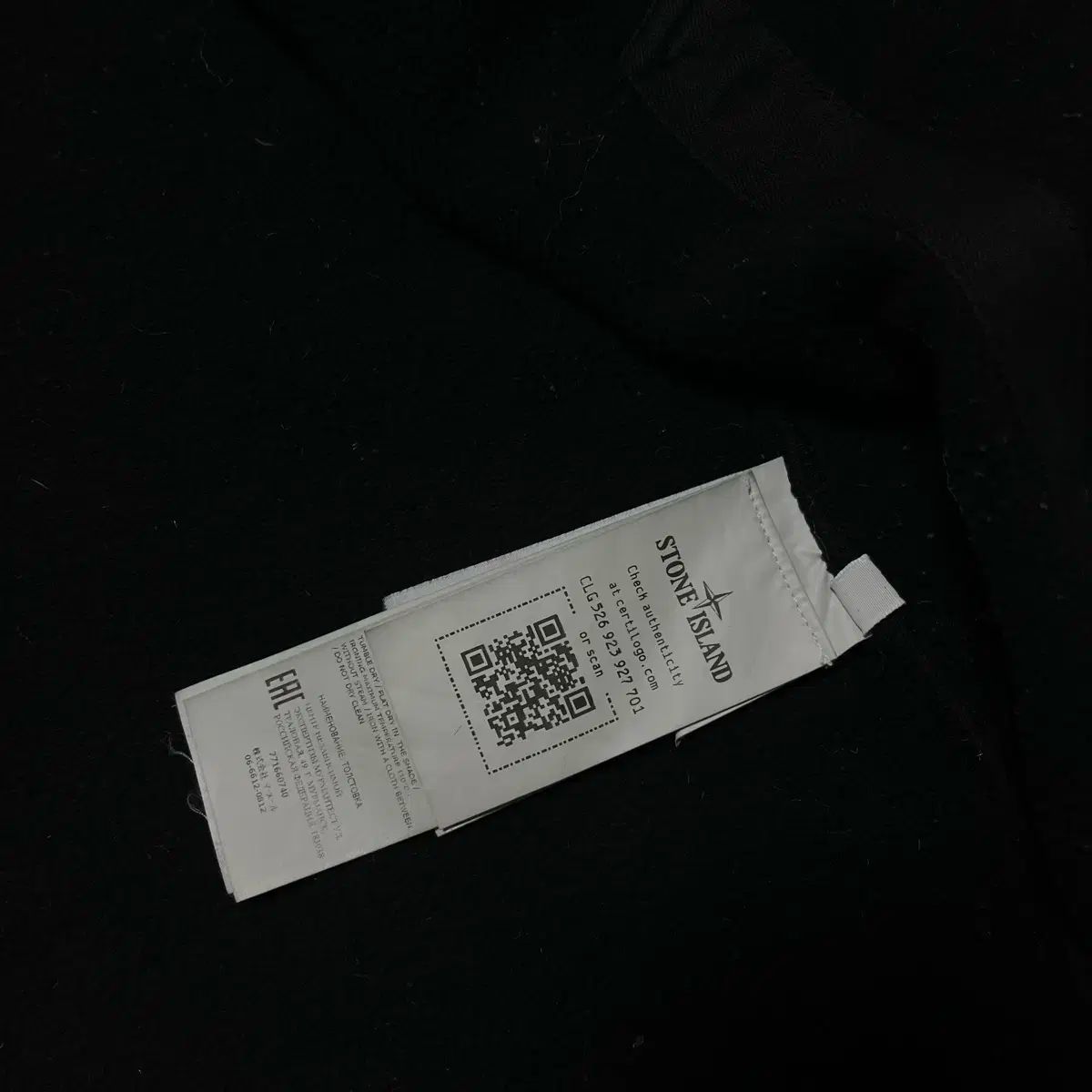 ブラック フーディー