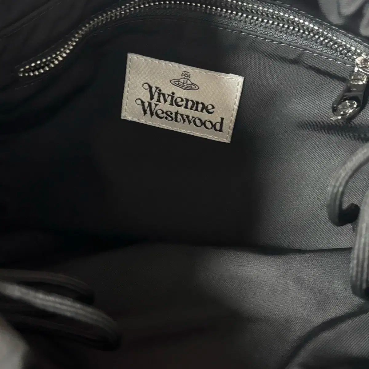 ヴィヴィアン ウエストウッド