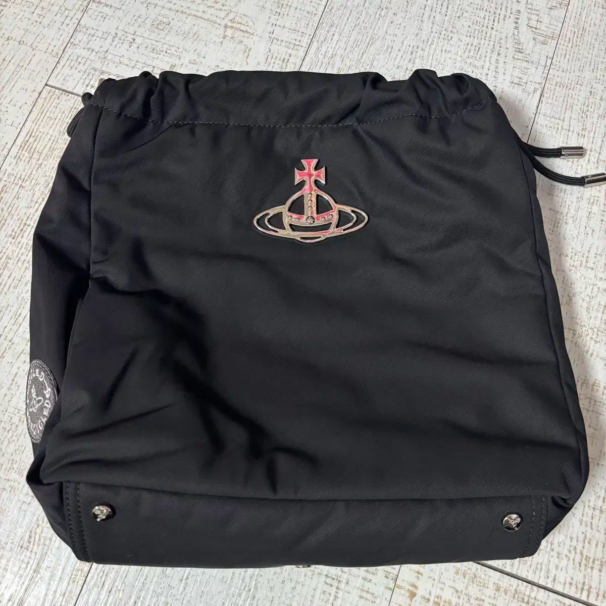 VIVIENNE WESTWOOD ヴィヴィアン ウエストウッド ビビ ウッ バケットバッグ