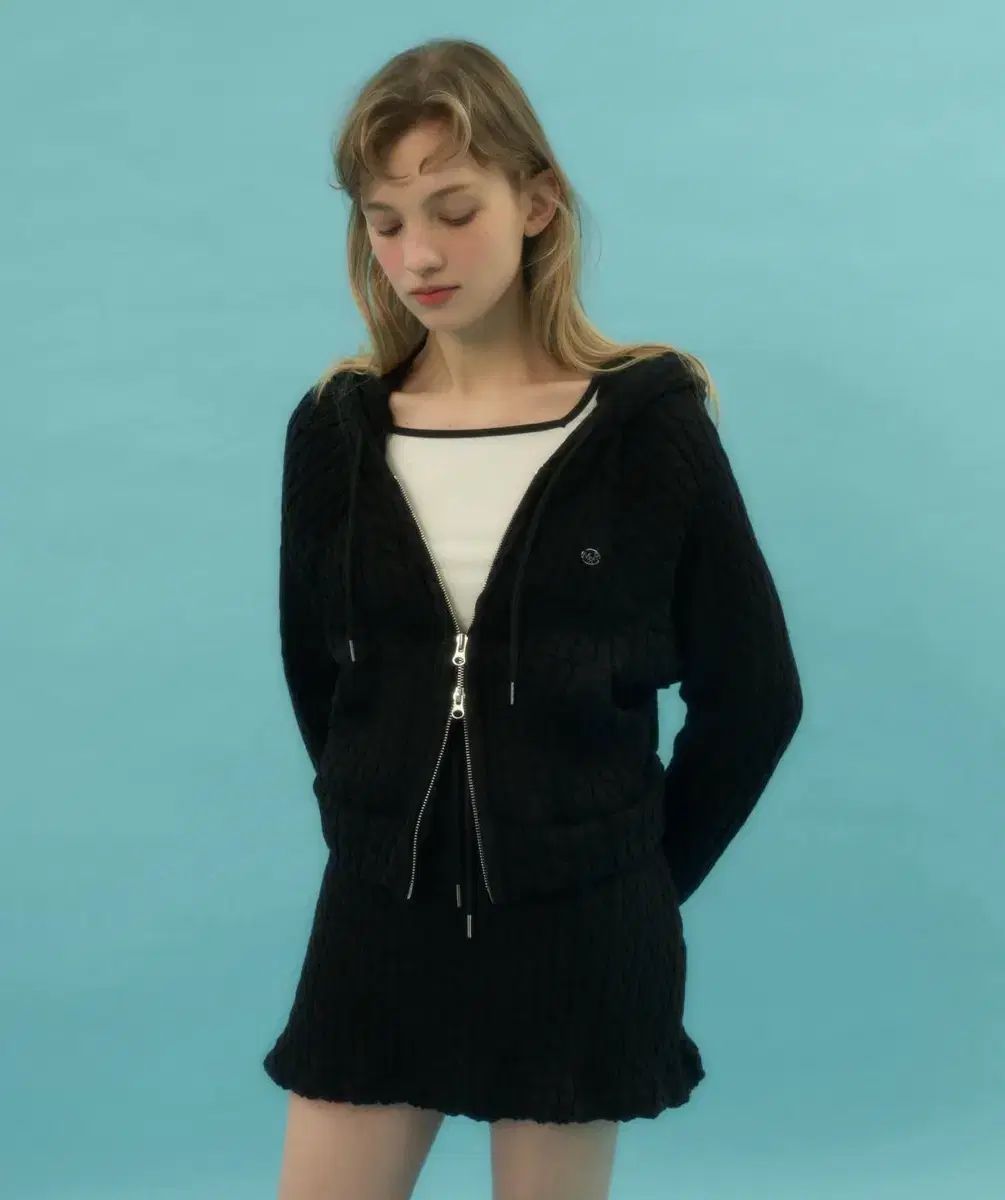 メリオン ケーブル編み セットアップ ブラック