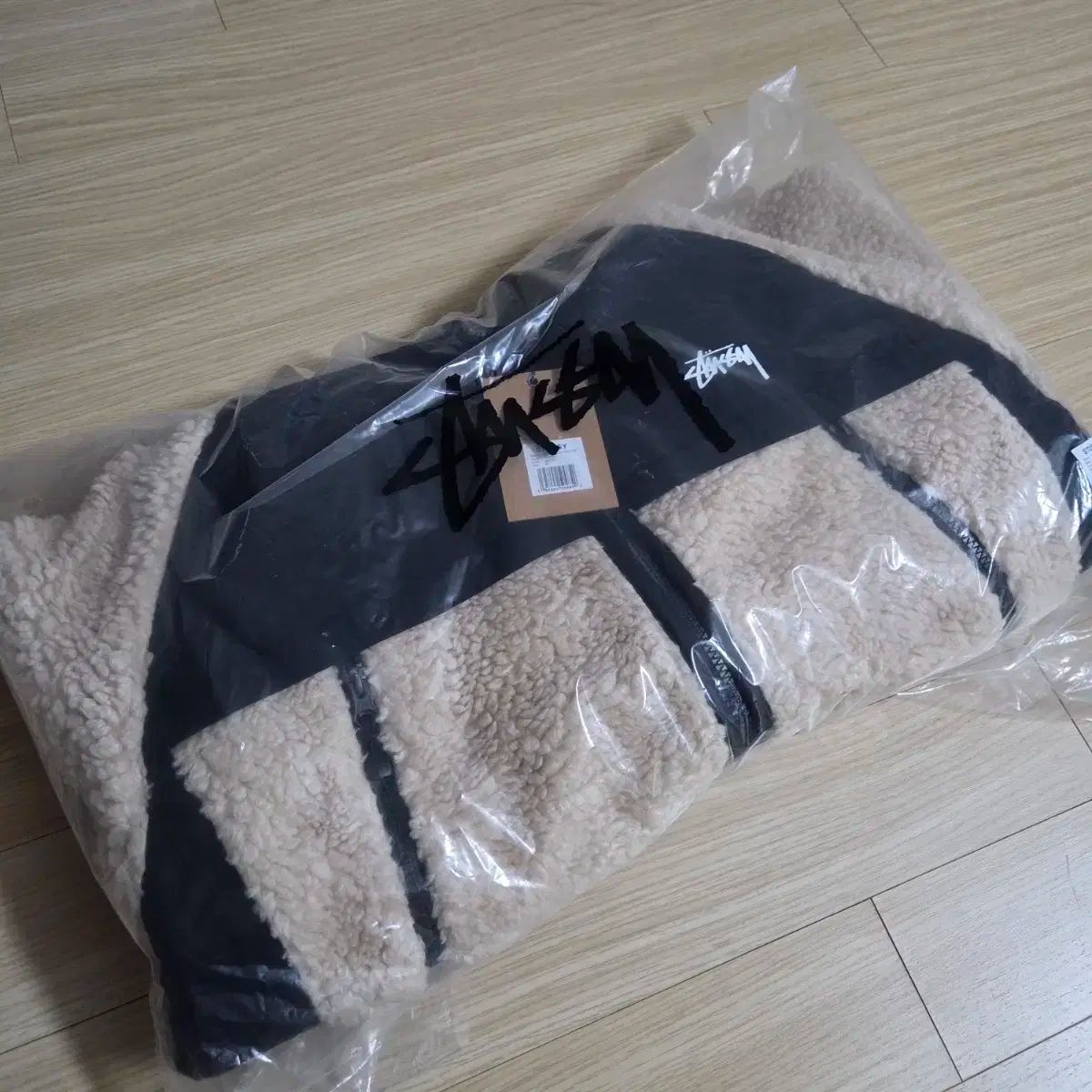 M ステューシー シェルパ パネル フーディージャケット ベージュ