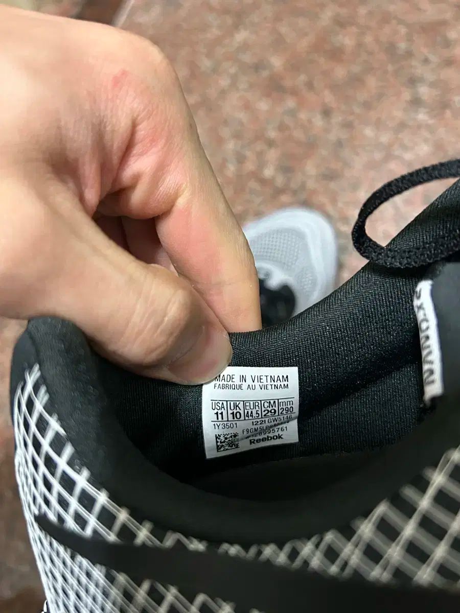 リーボック ナノ