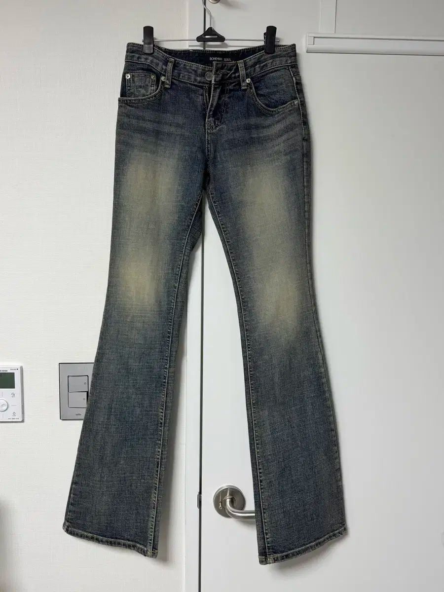 BOHEMSEO ボヘミアンソウル ブーツカットデニムパンツ BOHEMSEO ボヘミアンソウル ウォッシュ ブーツカットパンツ