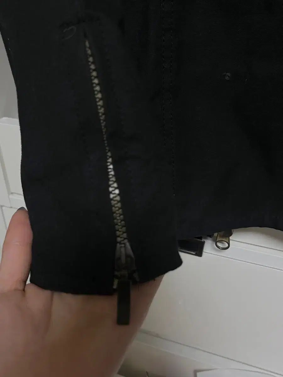 インターナショナル ブラック