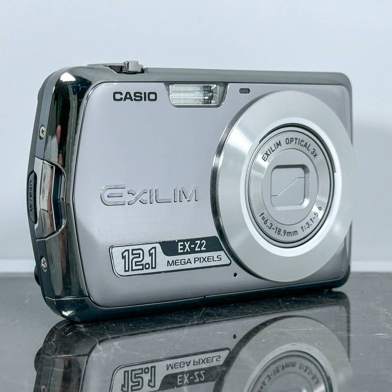 デジカメ 1210万画素