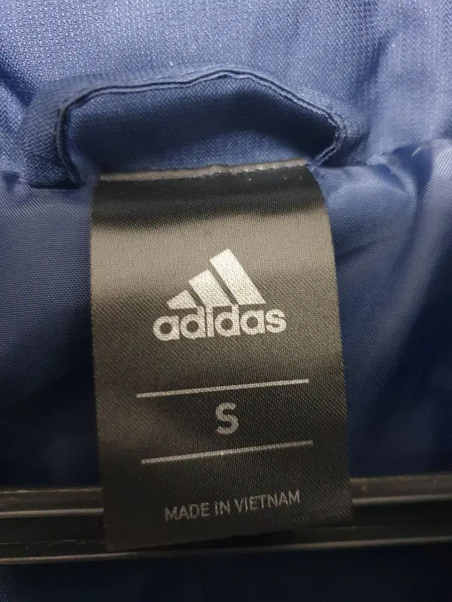 アディダス Tシャツ TIRO15 ダウンジャケット ロング丈 ネイビー 3本線 フードダウン