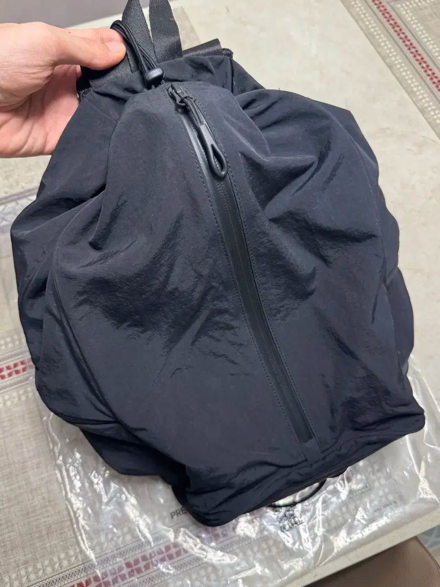 ハッチングルーム ナイロン シャーリング バックパック シャーリングバッグ ブラック