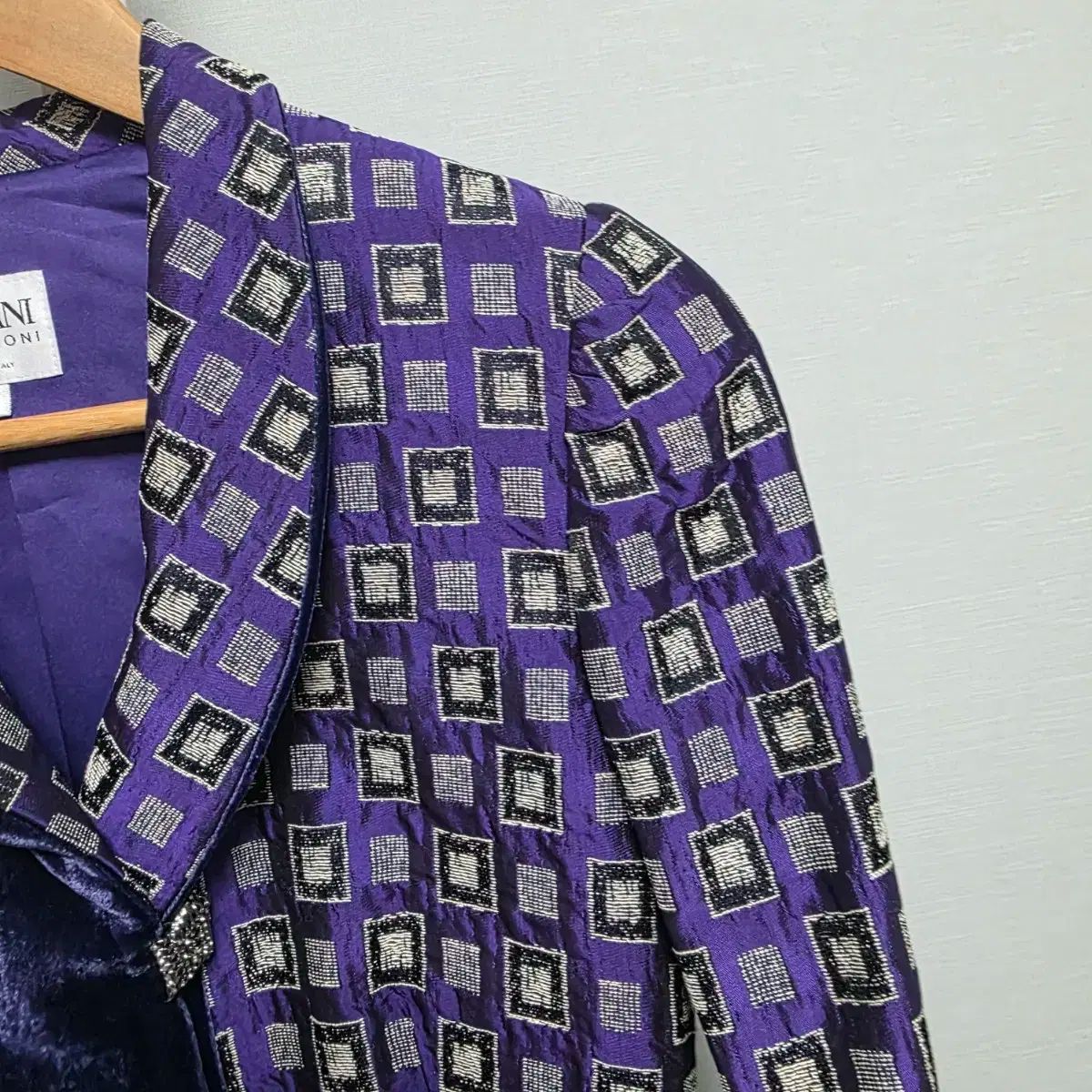 アルマーニ コレツィオーニ