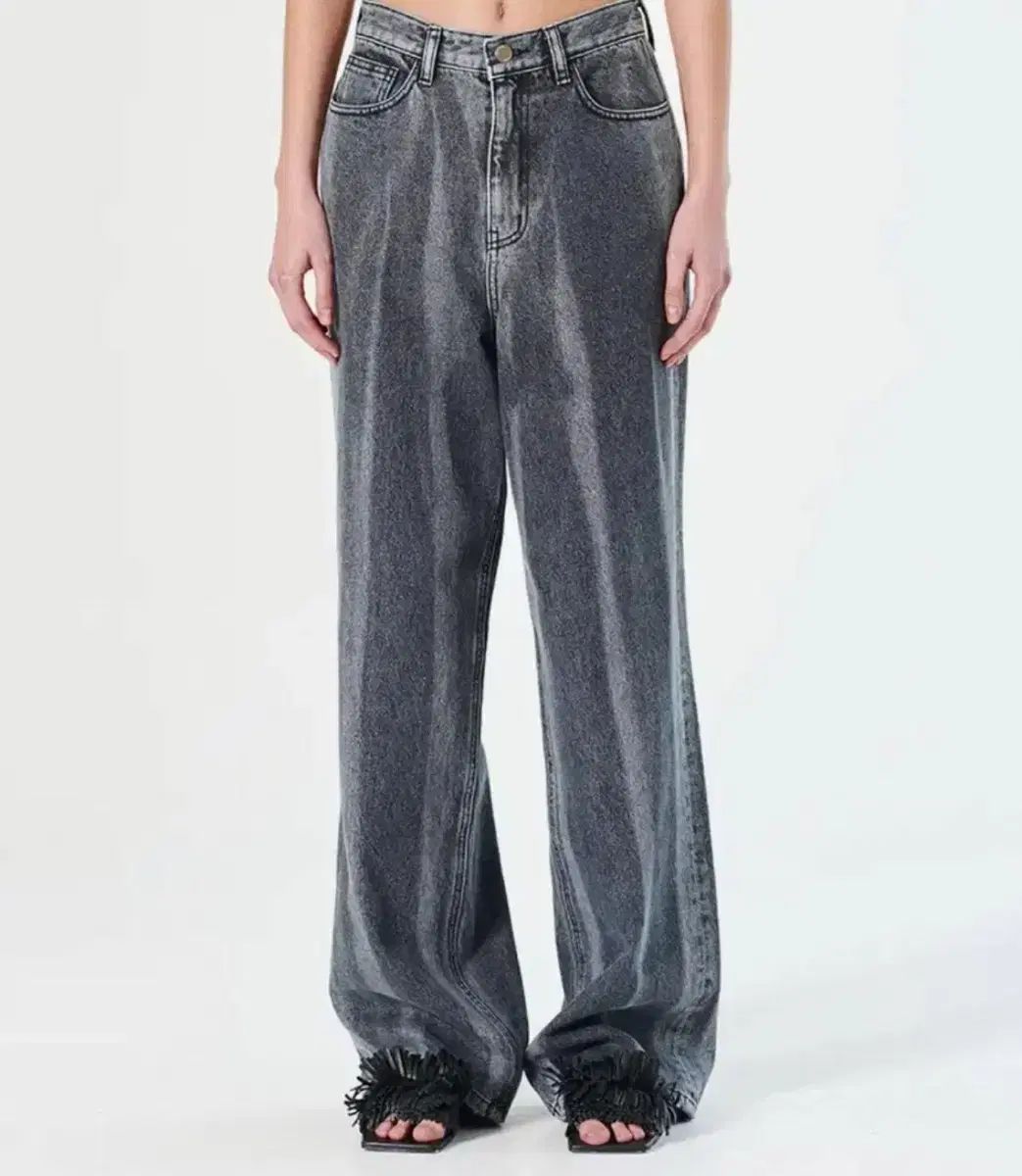 DIAGONAL デニムパンツ - mサイズ