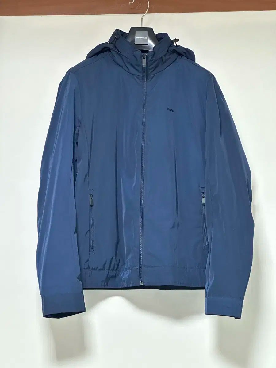 カルバン クライン ネイビー フード ジャケット