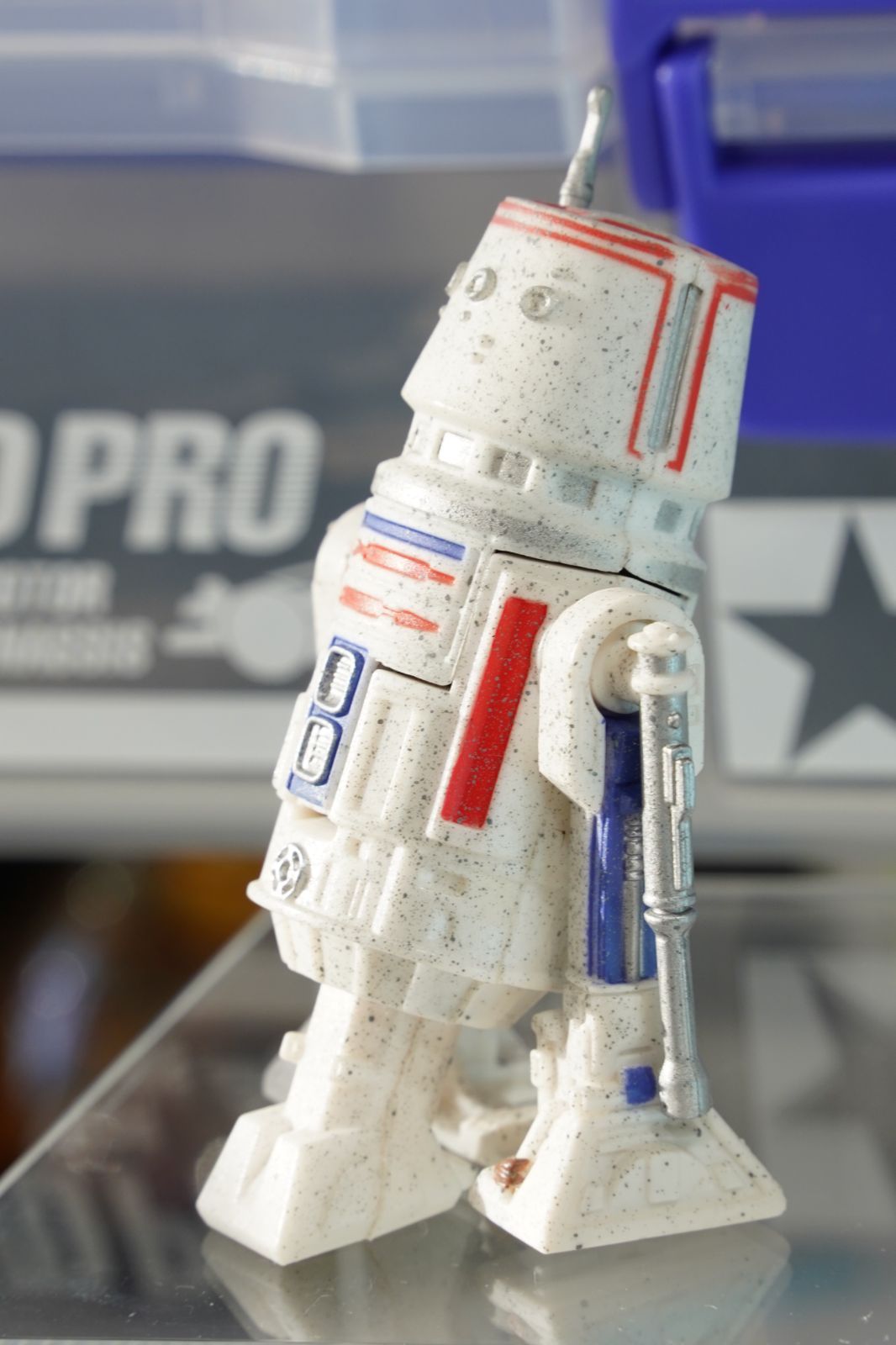 スター・ウォーズ / Star Wars R5-D4 “Blast-Apart” アストロメク