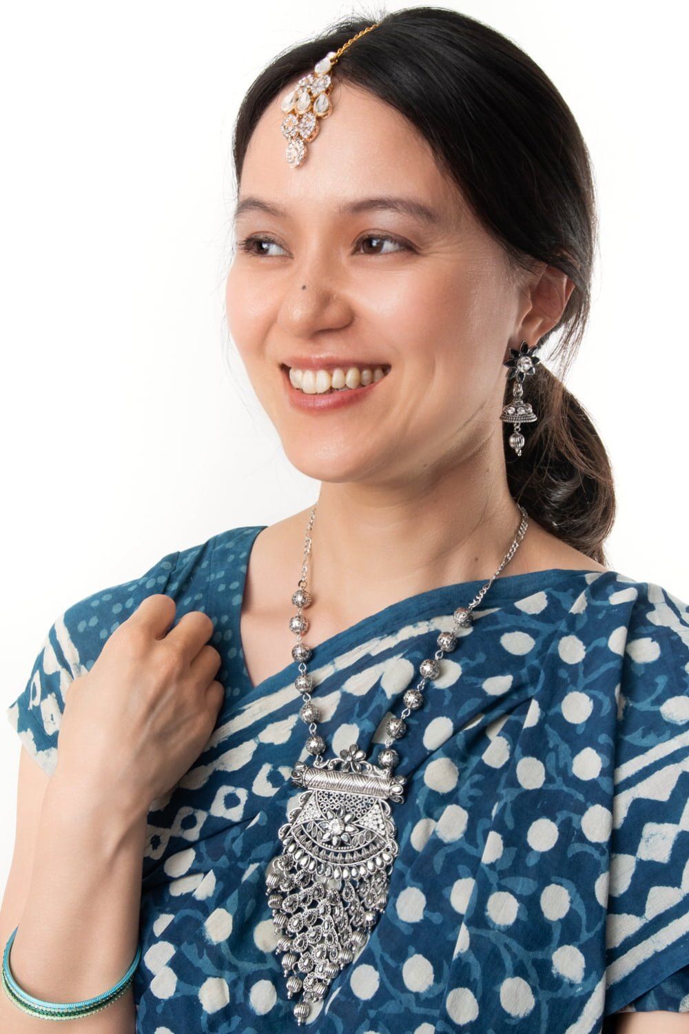 ティラキタ サリー