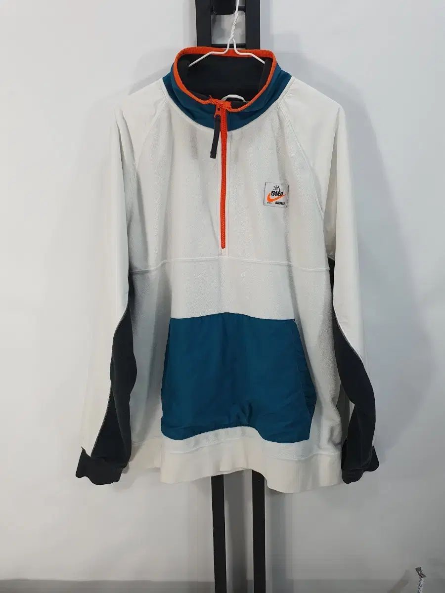 ナイキ アノラック フリース タートルネック フリース ジャケット 白 xl