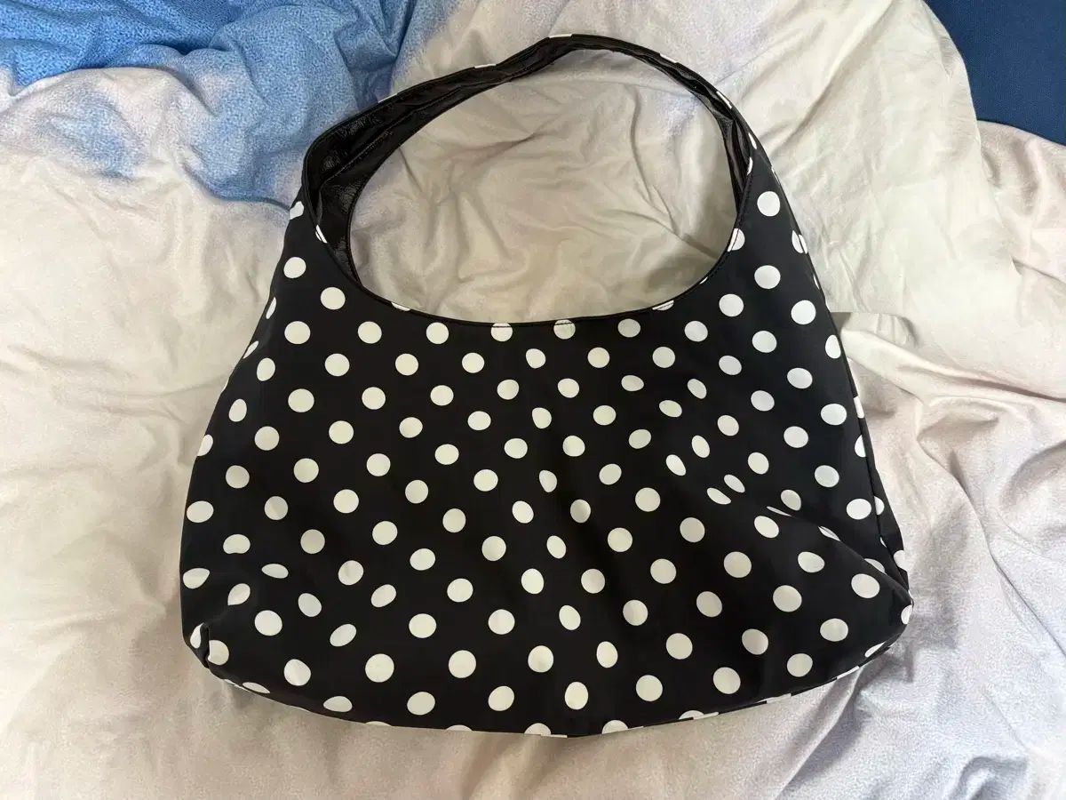 有馬かなリー kanari トゥーウェイ バッグ ドット-グロッシー