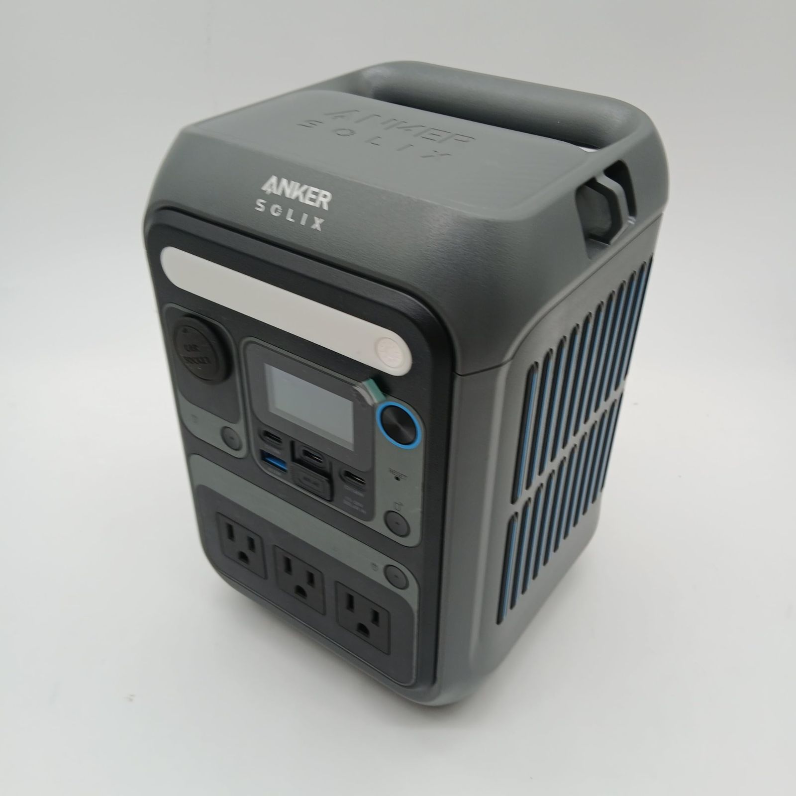 No.4196 Anker Solix C300 Portable Power Station ポータブル電源 288Wh 小型軽量 1.1時間満充電 高出力AC ストラップ付属 リン酸鉄 蓄電池 ポータブルバッテリー ソーラーパネル対応 キャンプ アウトドア