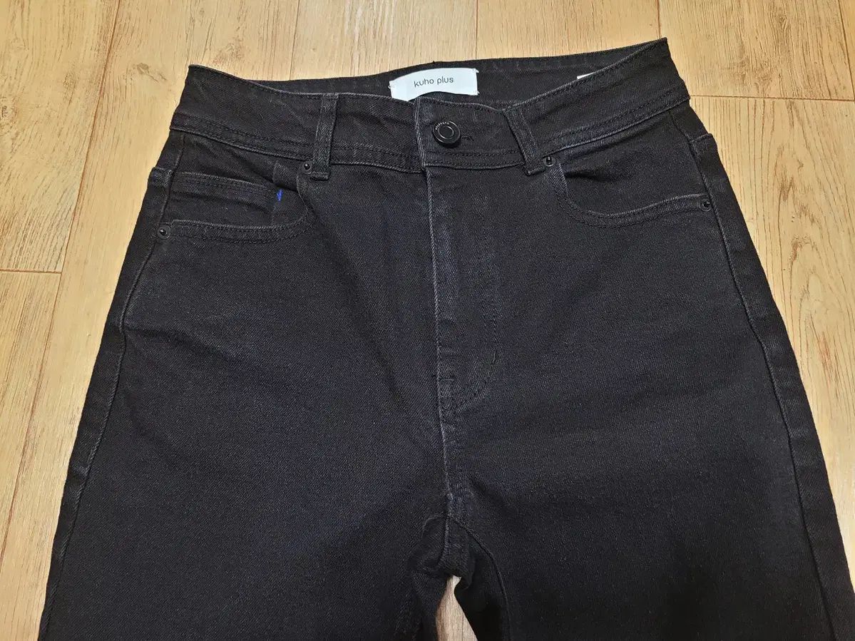 クホ Kuho Plus サイドスリット デニムパンツ 55