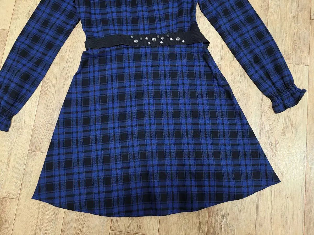 RIVINE チェックベルト付きONE