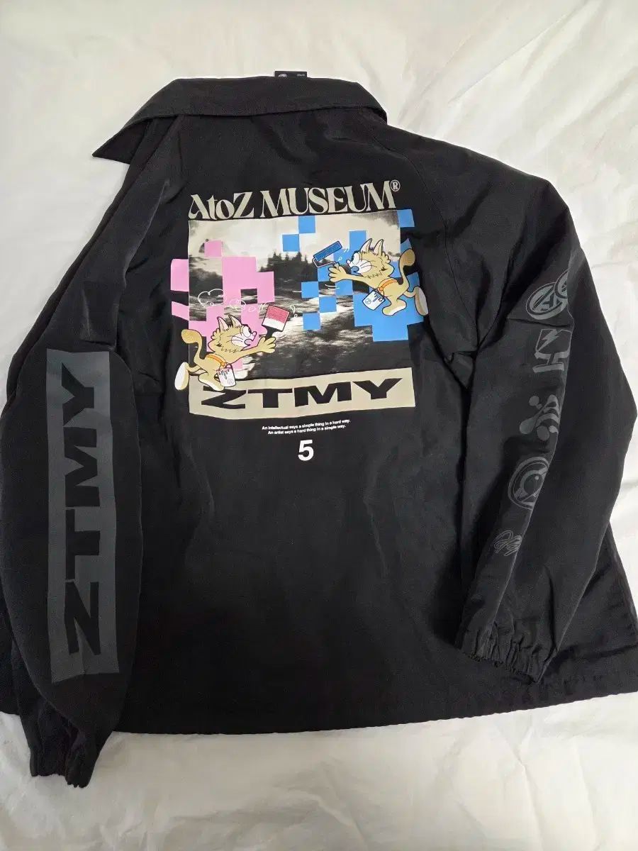ずっとまよ5周年 AtoZ Museum ブラック COACHジャケット