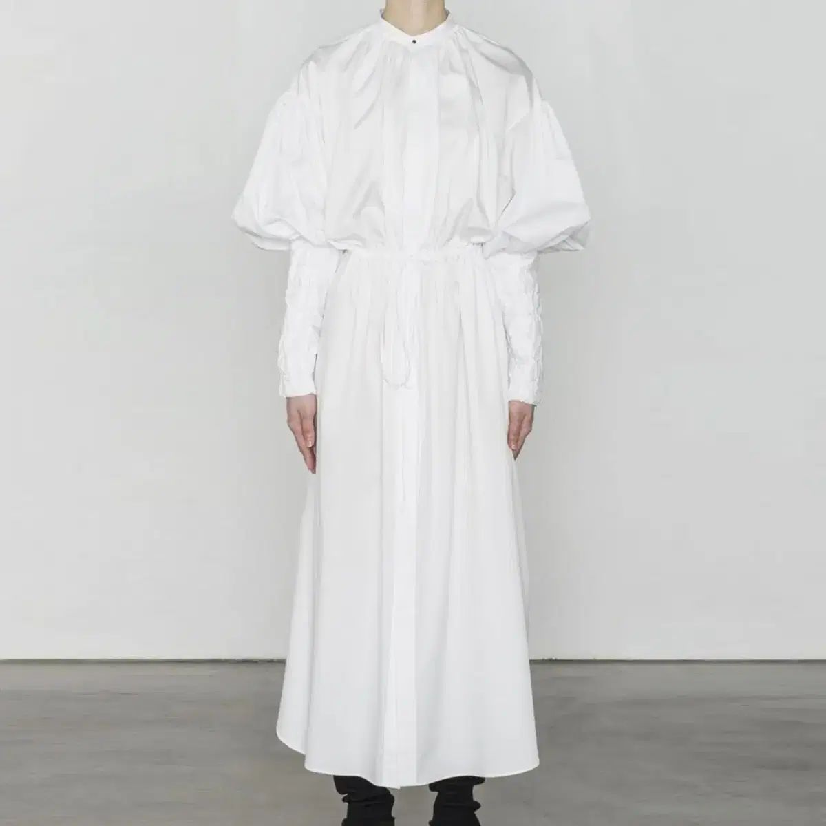 ハイク HYKE バルーンスリーブ シャツワンピース 55-66