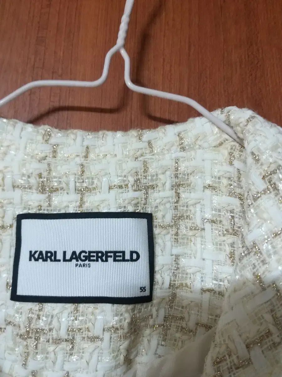 ゴールド糸 ゴールドボタン