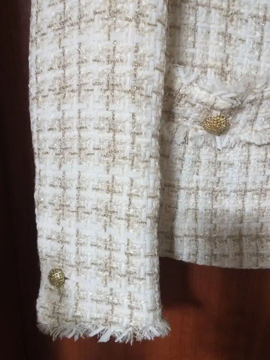 ゴールドボタン ツイードジャケット