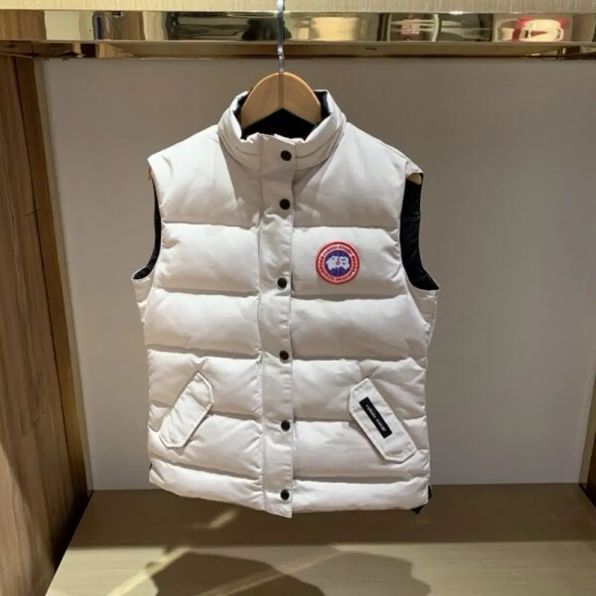 Canada Goose カナダグース 白 ダウン ベスト S