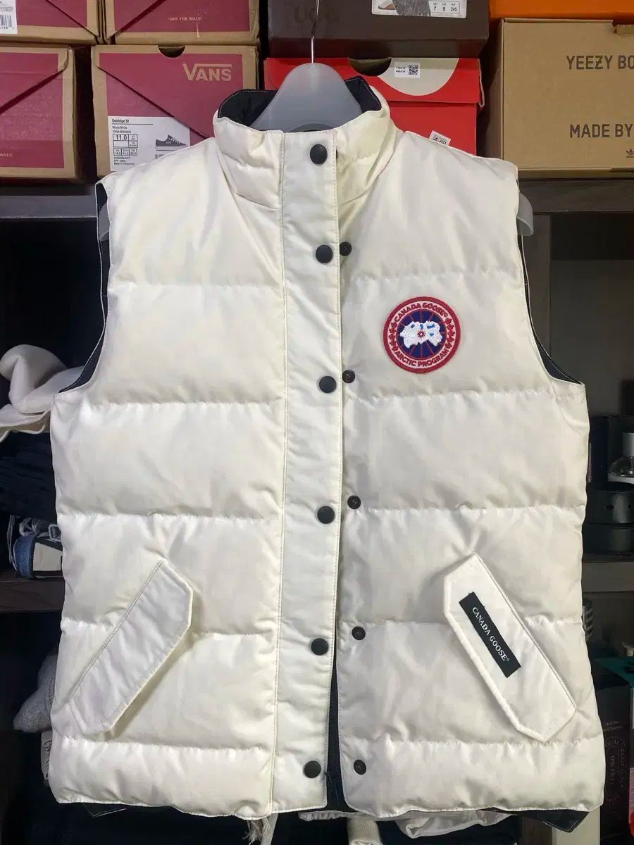 Canada Goose カナダグース 白 ダウン ベスト S