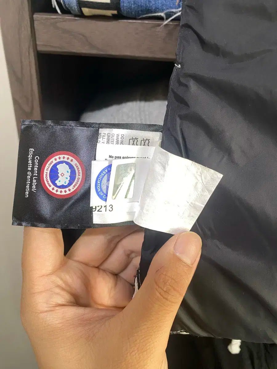  Canada Goose カナダグース 白 ダウン ベスト S ベスト ジレ ベスト ジレ ビスチェ