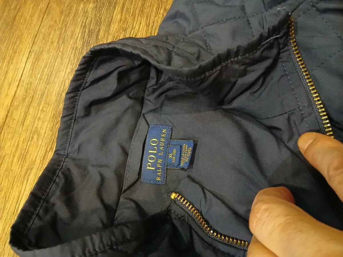 ネイビー キルティング