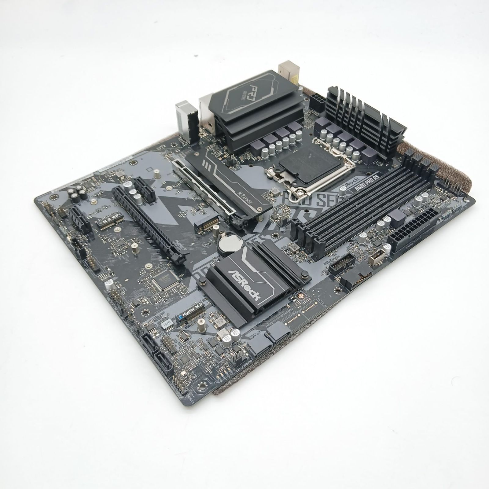 No.4204 ASRock マザーボード B660 Pro RS Intel B660 シリーズ 第12世代 CPU LGA1700 対応 B660M ATX マザーボード
