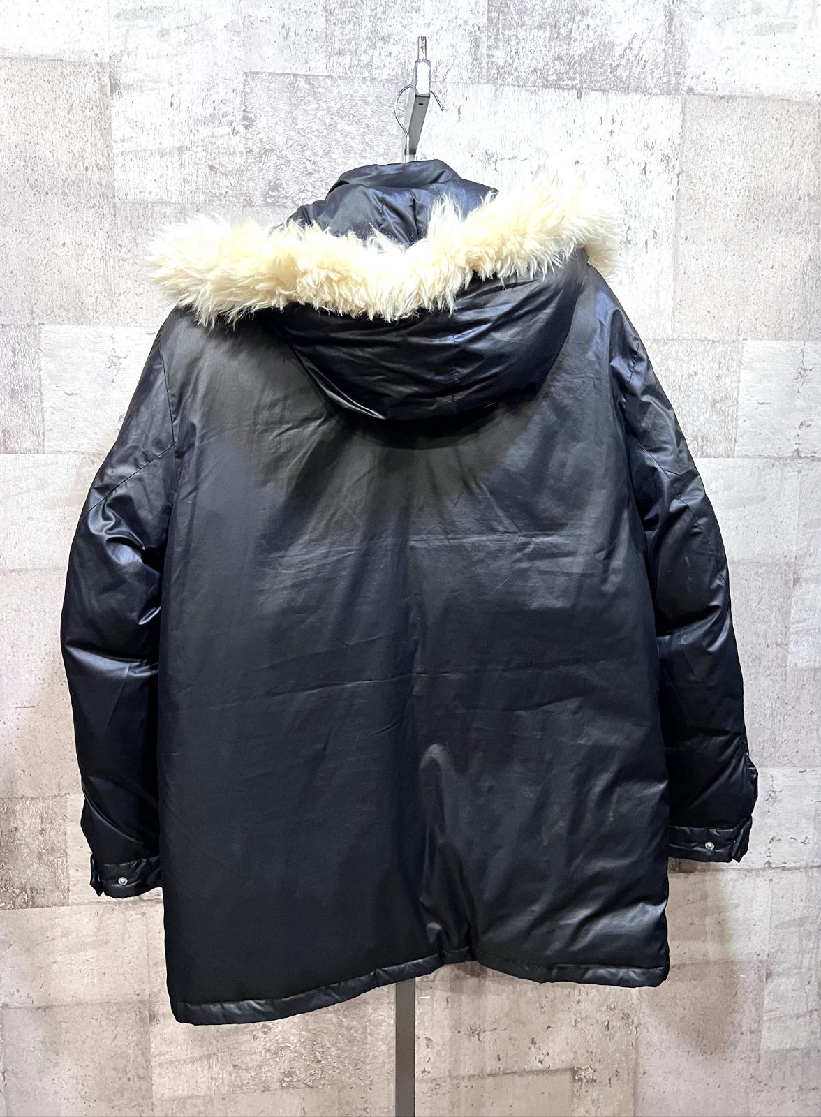 ダウンコート ブラック